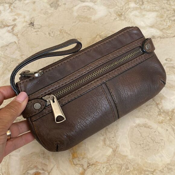 Fossil Brown Leather Clutch Wristlet Bag - Picture 1 of 9